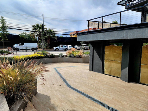 Local Comercial En Arriendo, Las Tranqueras En Vitacura