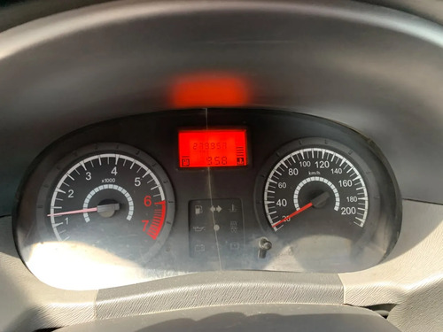 Se Vende Renault Logan 2013, Motor 1.4 C.c., Un Vehículo Con