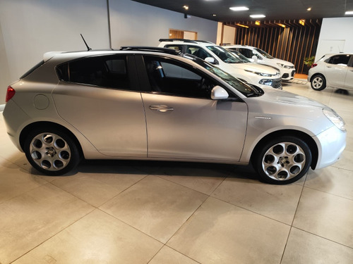 Alfa Romeo Giulietta 1.4 Distinctive Multiair 170cv Mt6