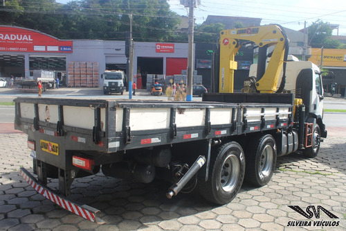 Volvo Vm 270 - Ano: 2015 - 6 X 4 - Munck