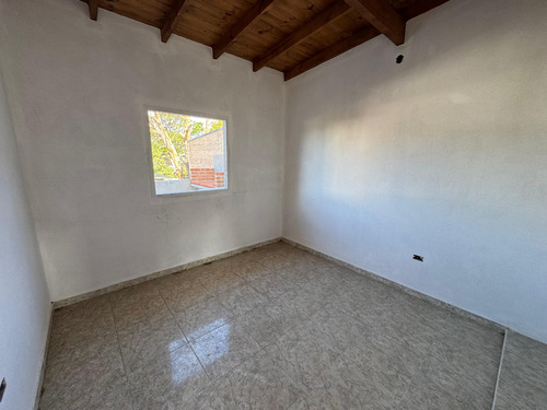 Venta Deptos En Pozo Calle 2 Entre 69 Y 70 Mar Del Tuyú Al Frente En 1° Piso