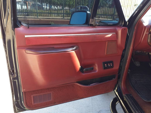 Imagen 11 de 18 de Ford F-150 25 Aniversario
