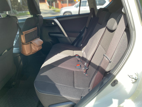 Toyota RAV4 2.0 Xroad