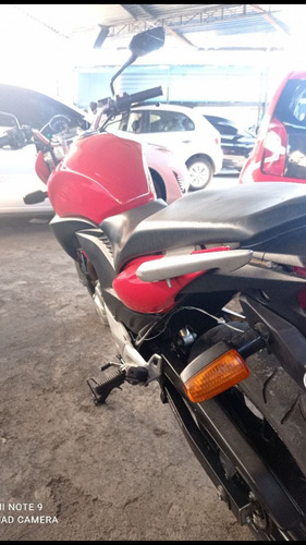 Imagem 6 de 11 de Honda Cb300