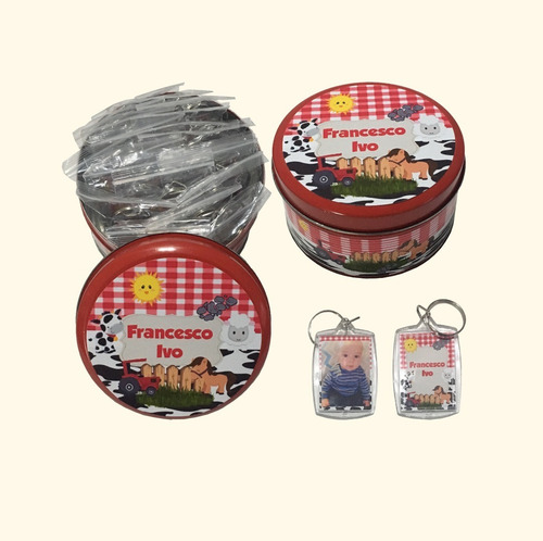 Lata Souvenir Con Llaveros Personalizados