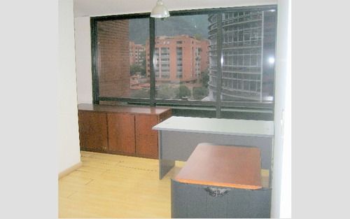 Chacao, Torre Kpmg, Alquilamos Excelente Media Planta De Oficinas De 500 M2.