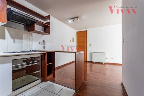 Imagen 21 de 26 de Arriendo Departamento 2 Dormitorios Y 1 Baño Santiago Centro