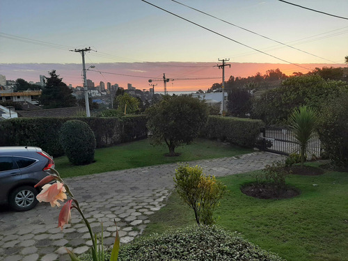 Casa Con 870 M2 Terreno, 5d-3b-6e (74612)