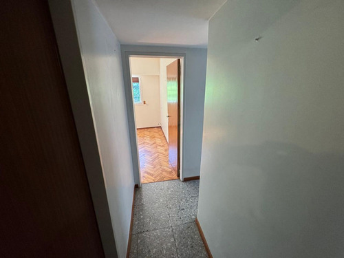 Venta Depto. 4 Amb C/dependencia. Belgrano.84 M2.