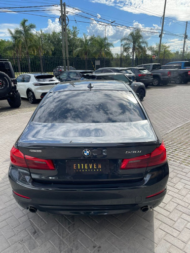 BMW Serie 5 3.0 530ia Sportline Sedan