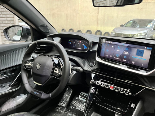 Peugeot 2008 1.0T Gt