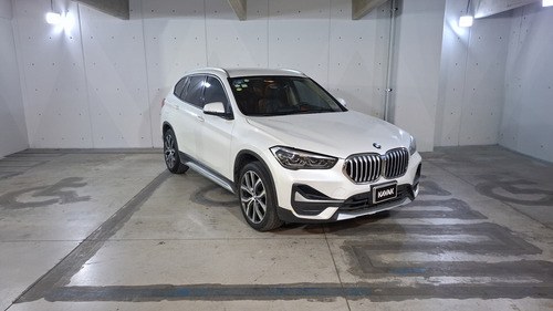 BMW X1 2.0 SDRIVE20IA X LINE DCT