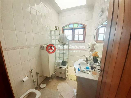 Casa 4 Dorms - R$ 2.590.000,00 - 291m² - Código: 9242 - V9242
