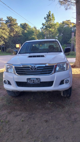 Toyota Hilux 4x4 2015 Motor 3.0 D/c 200.000km .manual