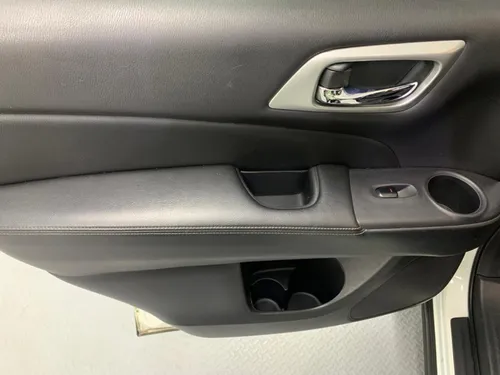 Nissan Pathfinder Sense