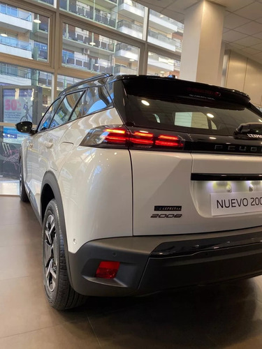 Peugeot 2008 1.0T Gt
