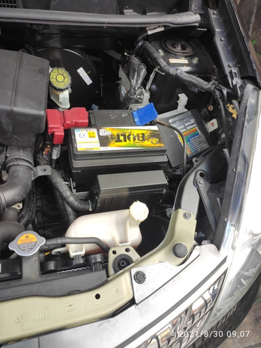 Imagem 12 de 15 de Nissan Livina 2011 1.6 Sl Flex 5p