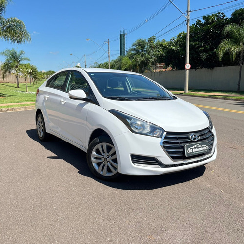 Hyundai HB20S Comfort Plus 1.0 TB Flex 12V Mec.