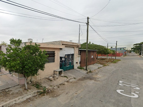 Sk01- Casa En Remate En C. 37, Juan Pablo Ii, Merida, Yuc. (65% Debajo De Su Vlaor Comercial, Solo Recursos Propios, Unica Oportunidad)