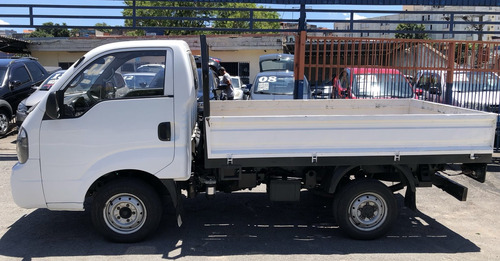 Kia Bongo 2.5 Std 4x2 Rs Turbo C/ Carroceria 2p