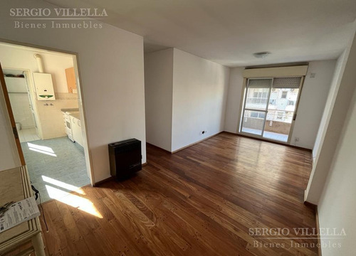 Imagen 3 de 19 de Moreno 500 - Departamento De Dos Dormitorios En Venta - Rosario.