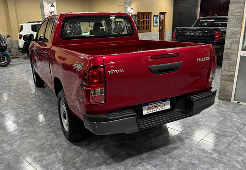 Toyota Hilux Pick-up 2.4 Cd Dx 150cv 4x4