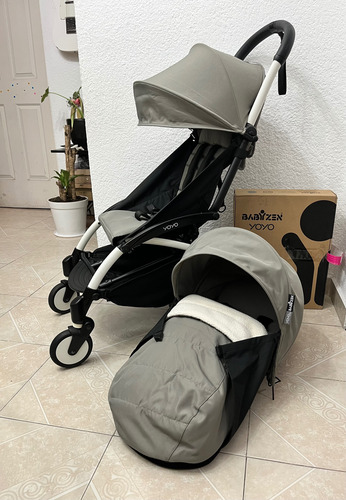 Babyzen Carriola Yoyo2 Chasis Negro Y Color Pack 6+(gris) Gris Blanco (Usado)
