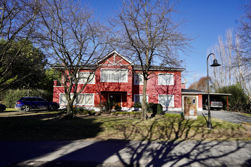 Venta   Casa   El Nacional   Club De Campo  General Rodríguez