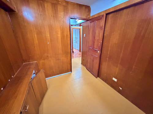 Jaime Eyzaguirre/alameda - Oficina 1er Piso 4 Privados+salon