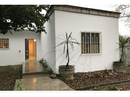 Quinta En Venta En Los Cristales