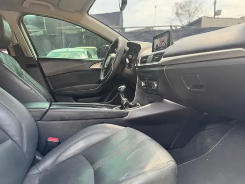Mazda 3 Touring