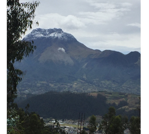 Imagen 3 de 8 de Terreno Con Vista A La Ciudad De Otavalo