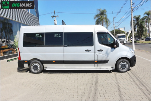Master 2015 L3h2 Executiva Vip 16 Passagerios Prata (4205)