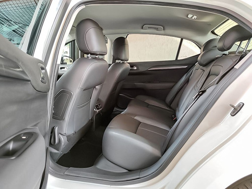 Imagem 7 de 13 de Citroen C4 Lounge 1.6 Exclusive 16v Turbo 2014