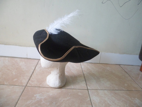 Imagen 3 de 5 de Sombrero Disfraz Pirata Elegante O Principe Etc Carnaval