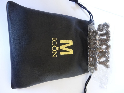Imagen 7 de 7 de Madonna Sticky And Sweet Icon Knuckle Ring (2008)
