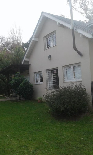 Casa En Venta - 2 Dormitorios 2 Baños - 100mts2 - Sierra De Los Padres, General Pueyrredón