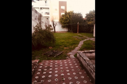 Imagen 2 de 5 de Chalet En Venta En Villa Luzuriaga