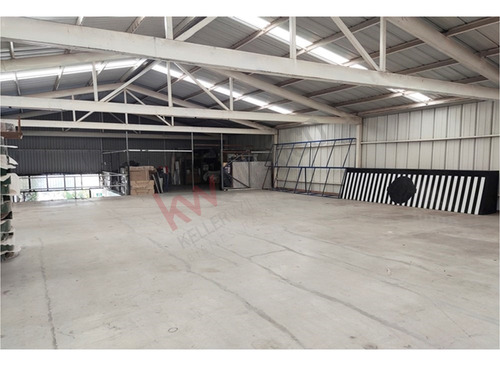Bodega En Venta En Santa Rosa Jauregui A Solo 50 Metros De Paseo De La República