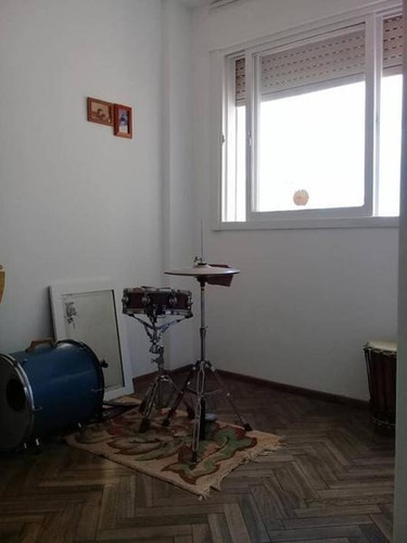 Imagen 2 de 12 de Venta Departamento Dos Dormitorios Con Cochera Rosario Centro