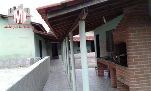 Linda Chácara Com 3 Dormitórios, Piscina, Lago, Salão De Jogos, À Venda, 14000 M² Por R$ 480.000 - Rural - Socorro/sp - Ch0817
