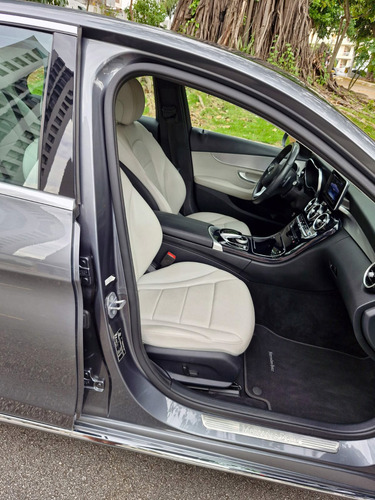 Mercedes-Benz Classe C 1.6 Avantgarde Turbo Flex 4p