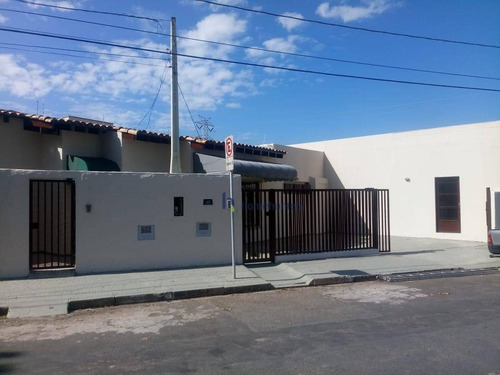 Casa Com 3 Dormitórios À Venda, 204 M² Por R$ 790.000,00 - Cambuí - Campinas/sp - Ca4244