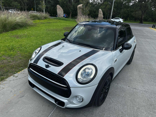 MINI Cooper S 2.0 Hot Chili 5 Puertas At