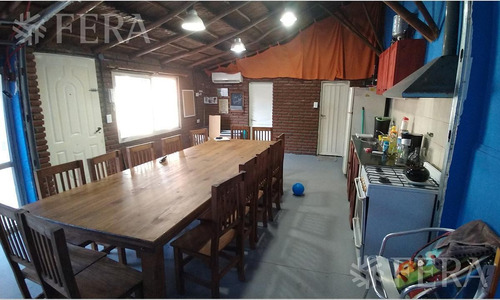 Imagen 13 de 21 de Venta Casa Para Dos Familias De 5 Ambientes Con Patio Con Parrilla Y Quincho Wilde (30145)