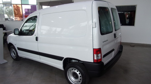 Imagen 14 de 20 de Citroen Berlingo Furgon 1.6 Hdi