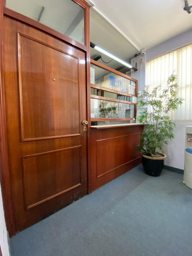 Imagen 3 de 17 de Venta - Oficina 5 Ambientes O Más - Oportunidad
