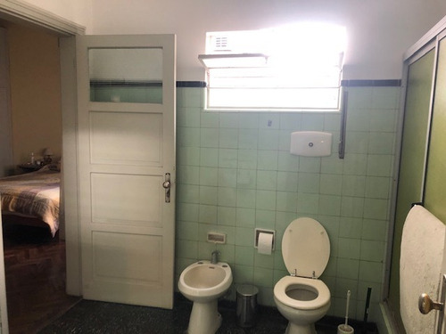 Venta Amplia Casa Zona La Blanqueada - Parque Batlle