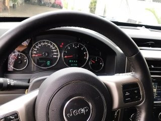 Jeep Cherokee 3.7 Limited Atx 2011