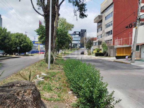Renta Consultorio Nuevo, Colonia La Paz!!